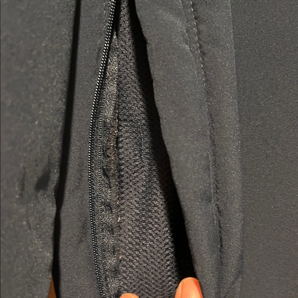 Kirkland Signature Men's Navy Hooded Jacket - Picture 5 of 6